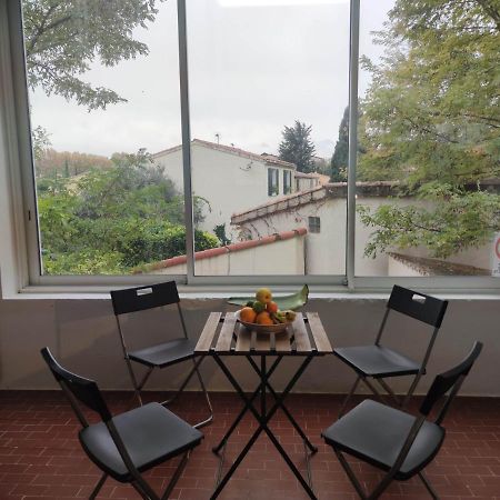 Logement Entier A 15 Mn D'Avignon, 10Mn D'Orange Deux Chambres Roquemaure  Luaran gambar