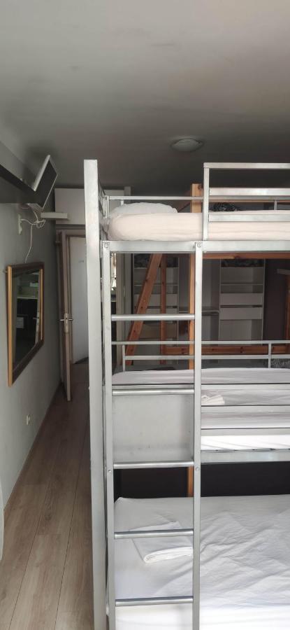 Logement Entier A 15 Mn D'Avignon, 10Mn D'Orange Deux Chambres Roquemaure  Luaran gambar
